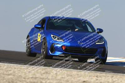 media/Nov-09-2025-Speed Ventures (Sun) [[388b781dcd]]/Orange/Session 3 (Turn 2)/